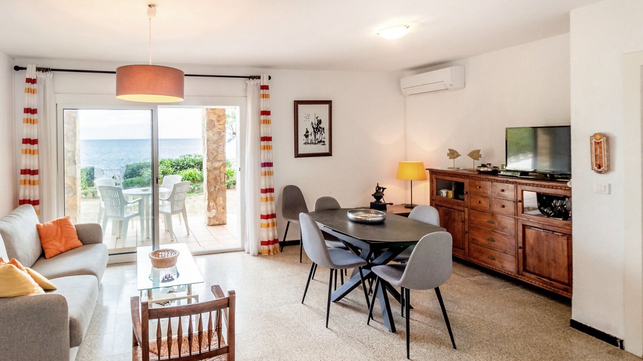 Photo of Livingroom in Llanca