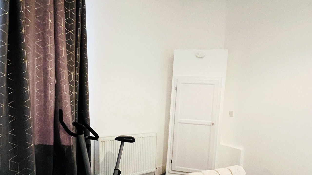 Photo of Bedroom in Kelty