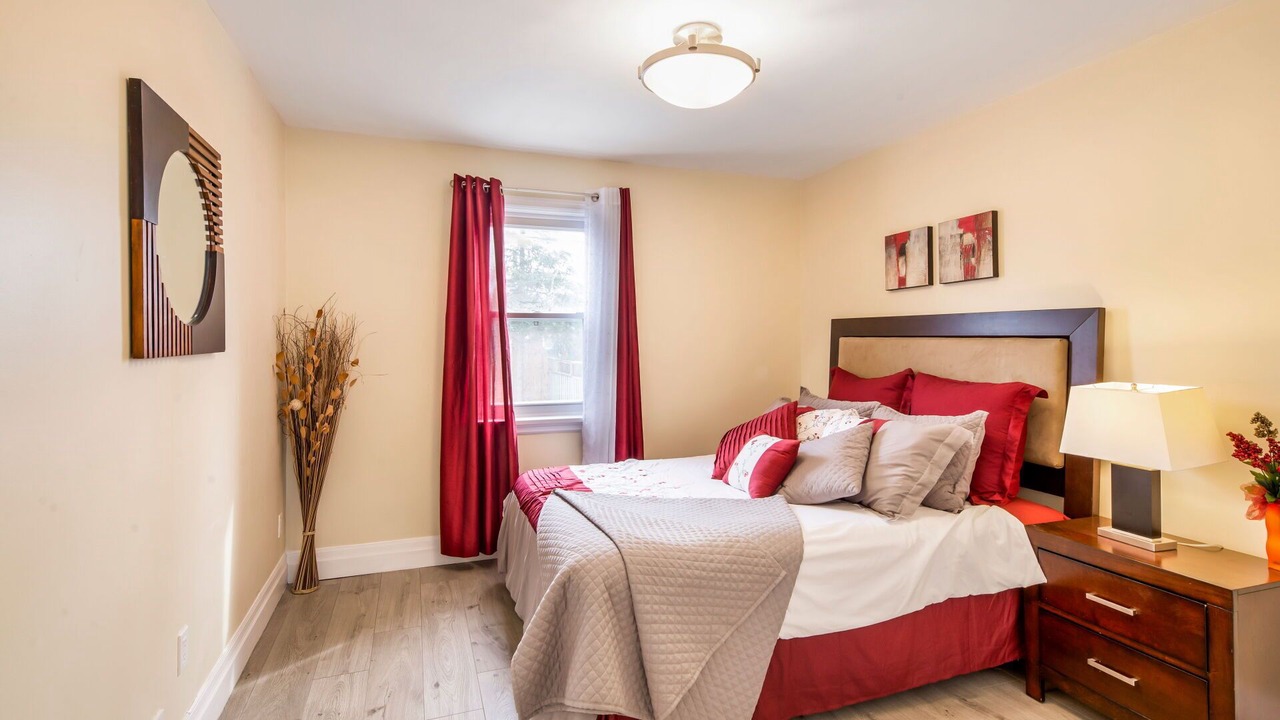 Photo of Bedroom in Topham Park
