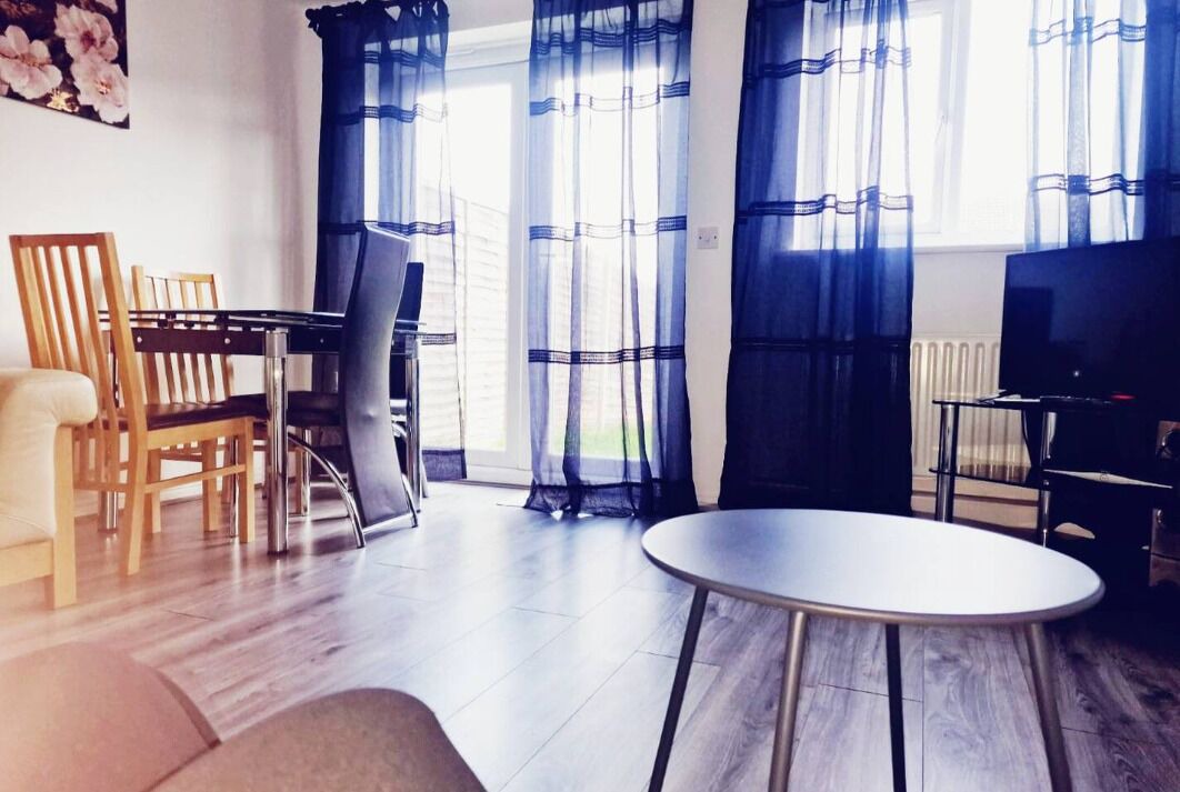 Photo of Livingroom in Laindon
