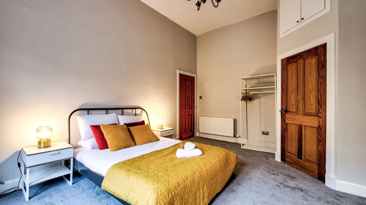 Photo of Bedroom in Finnieston