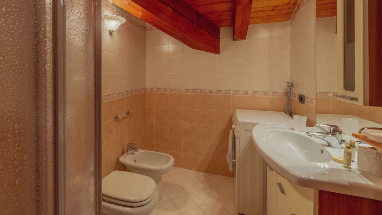 Photo of Bathroom in Courmayeur