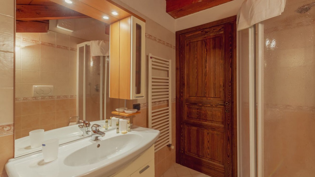 Photo of Bathroom in Courmayeur