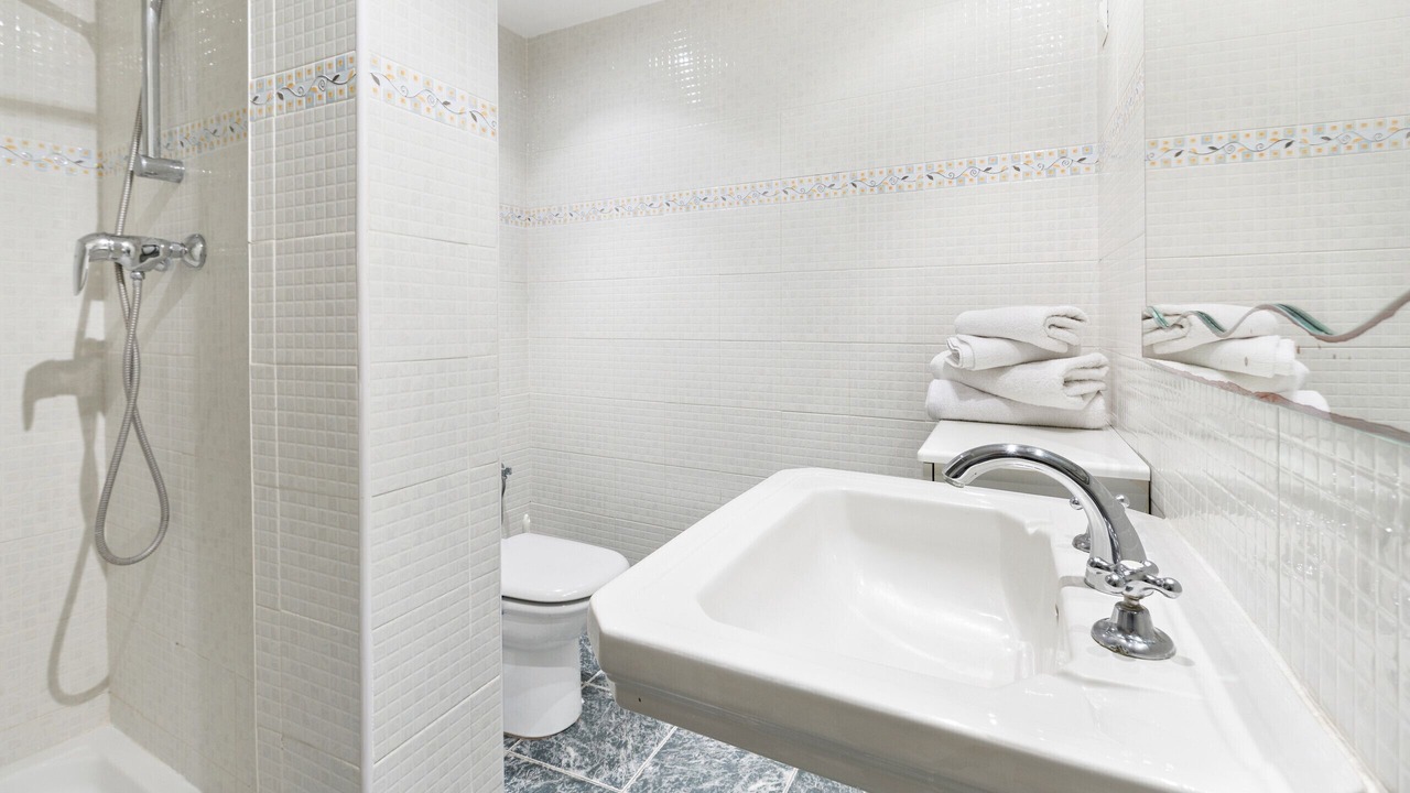Photo of Bathroom in Llafranc