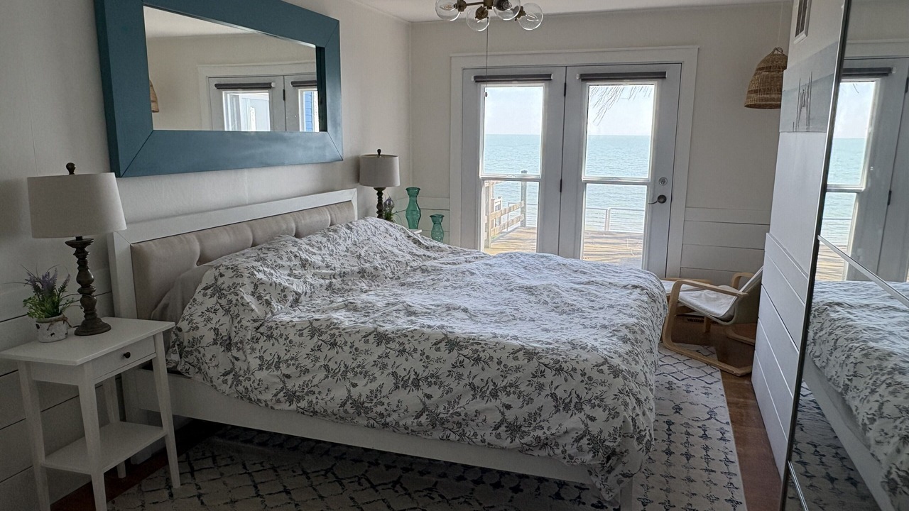 Photo of Bedroom in Hamilton