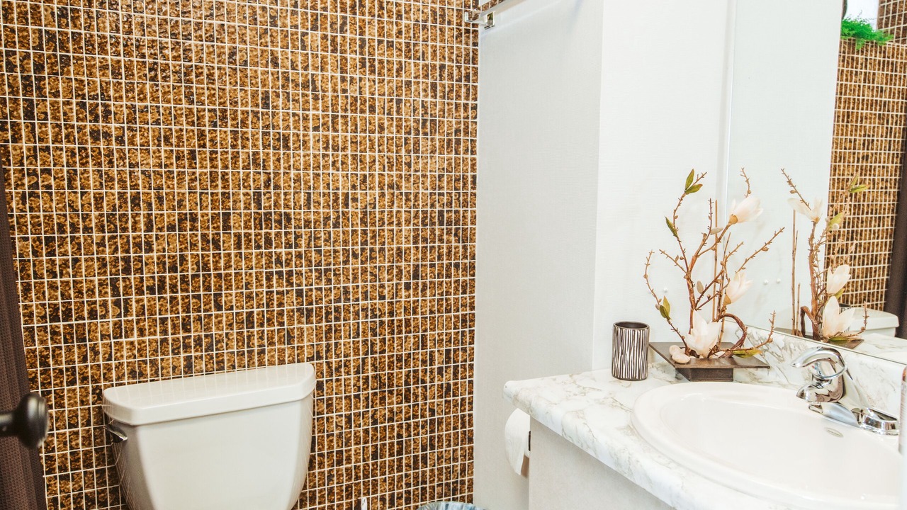 Photo of Bathroom in Guildwood