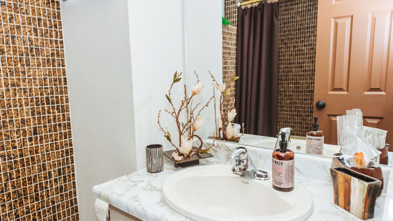 Photo of Bathroom in Guildwood
