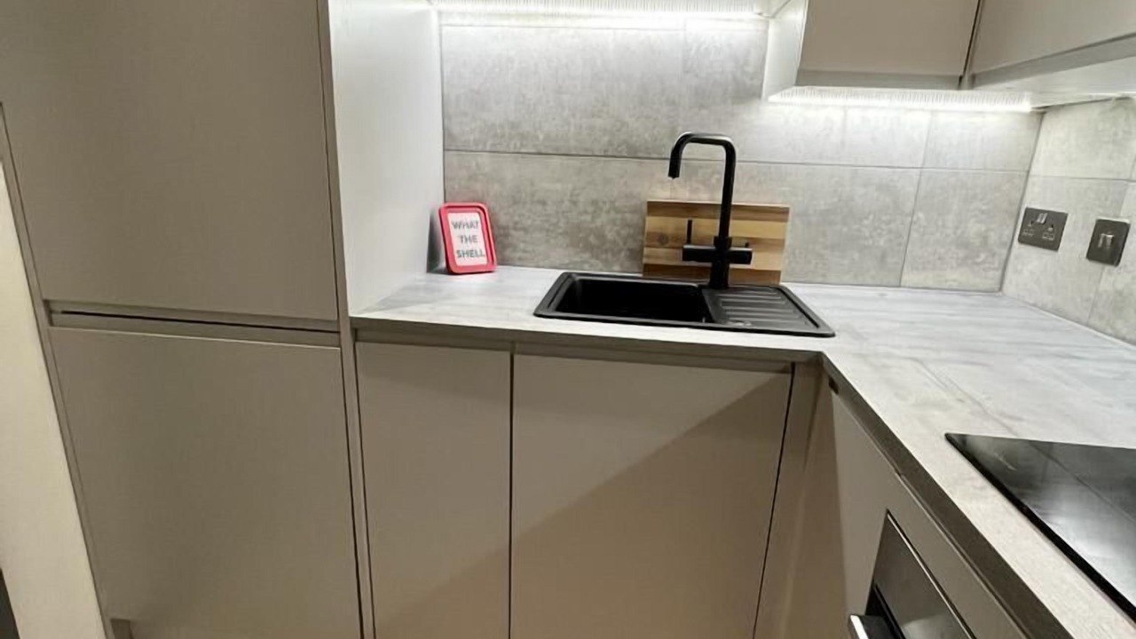 Photo of Kitchen in Kelvinbridge