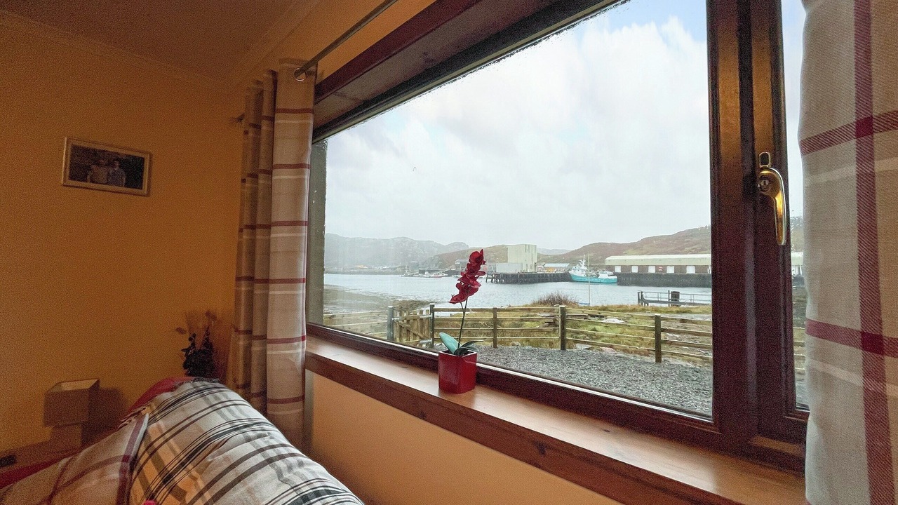Photo of Bedroom in Badcall