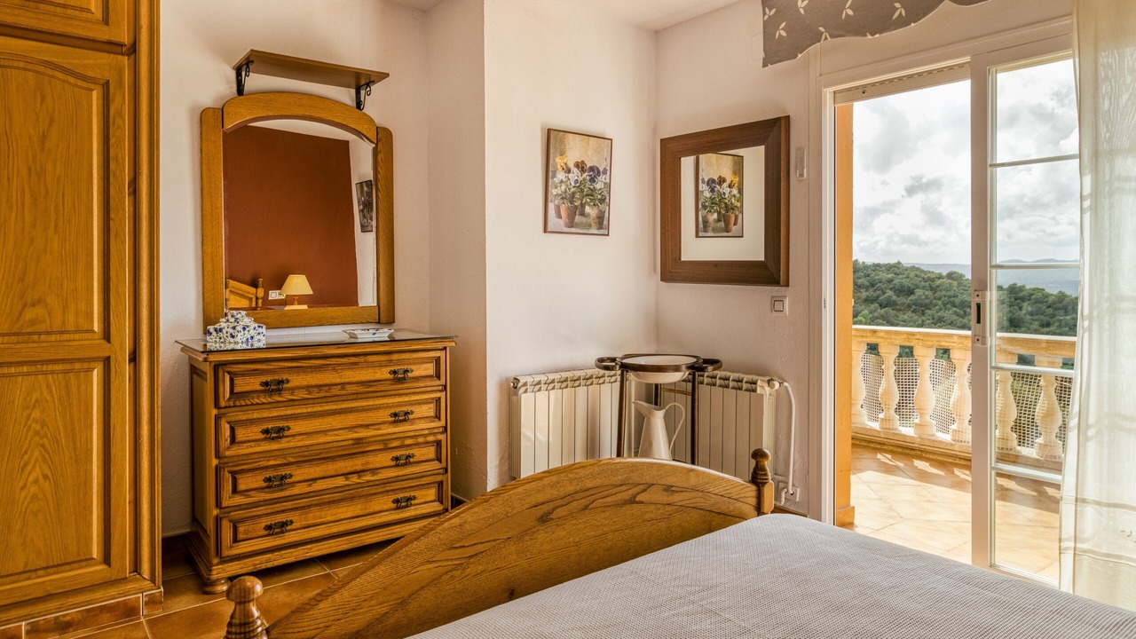 Photo of Bedroom in Begur