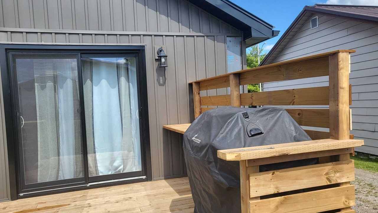 Photo of Patio Balcony in Fenelon Falls