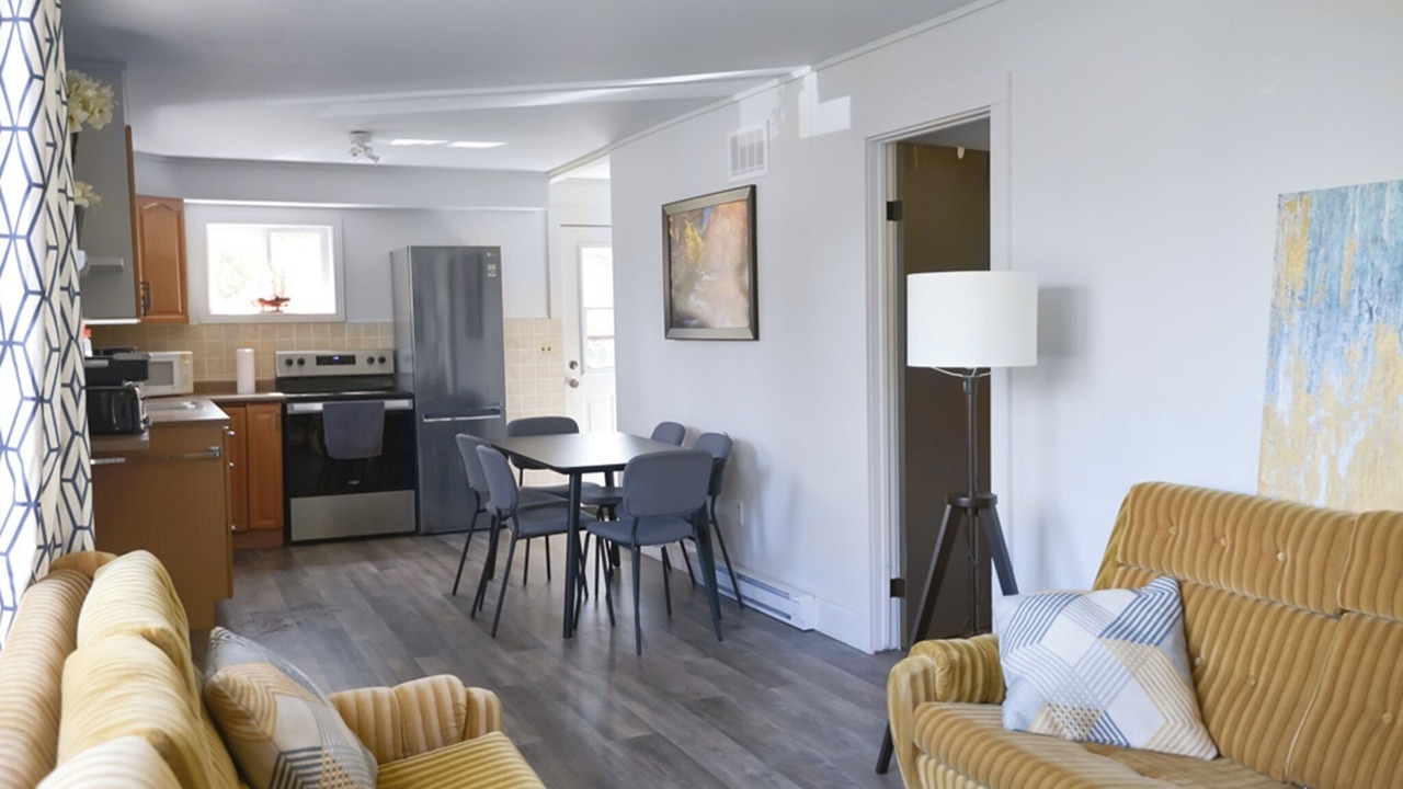 Photo of Livingroom in Isaacs Glen