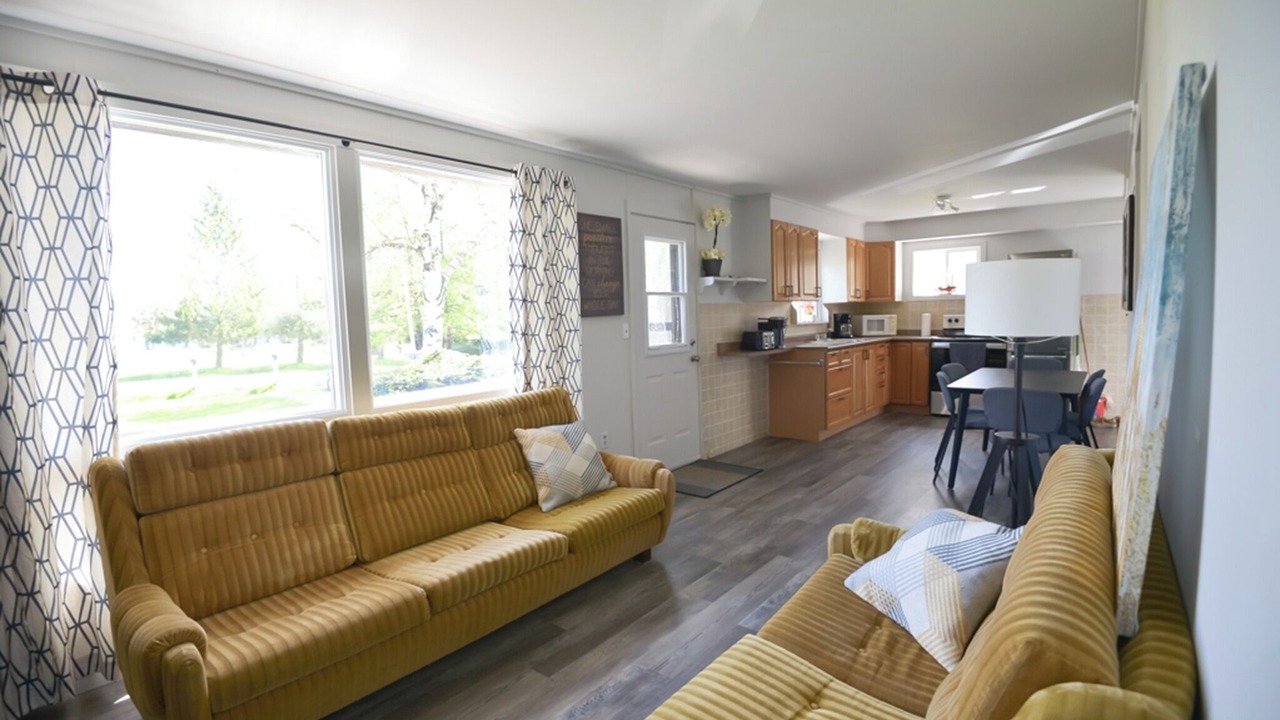 Photo of Livingroom in Isaacs Glen