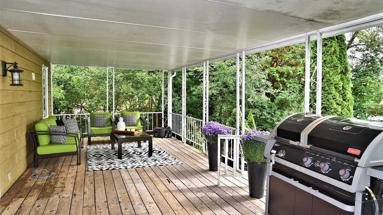Photo of Patio Balcony in Bobcaygeon