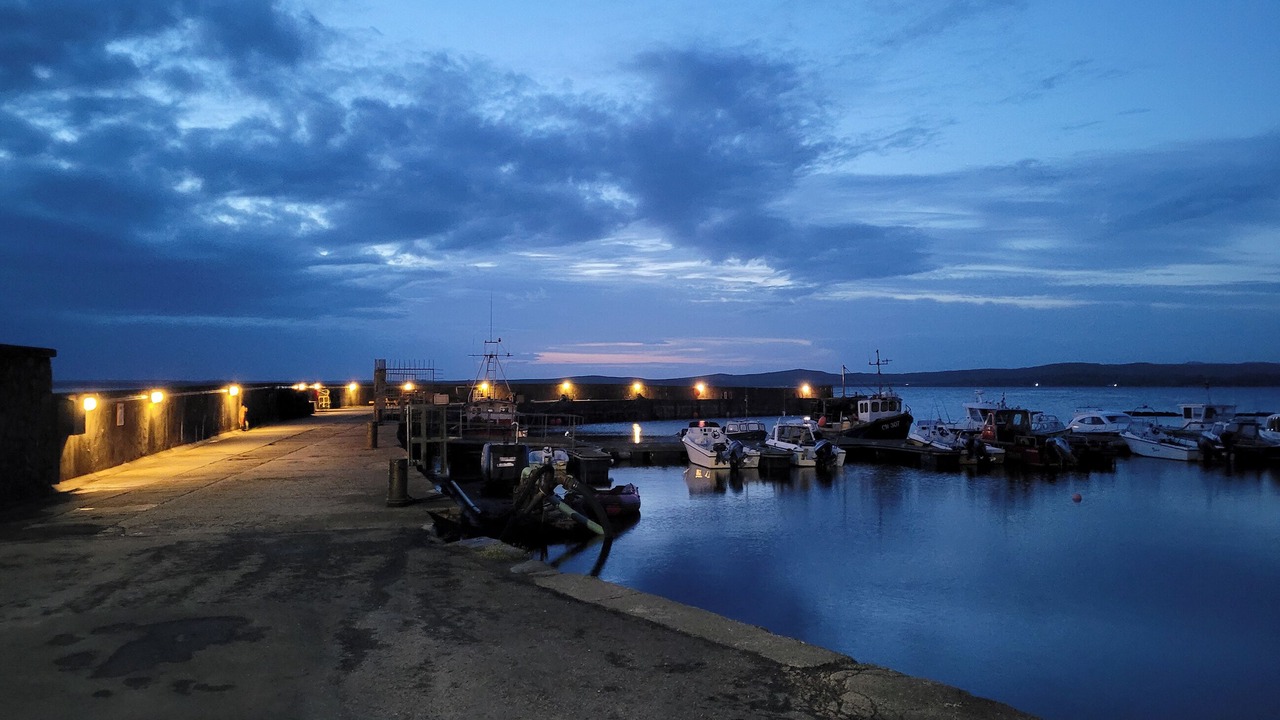 Photo of Others in Bowmore