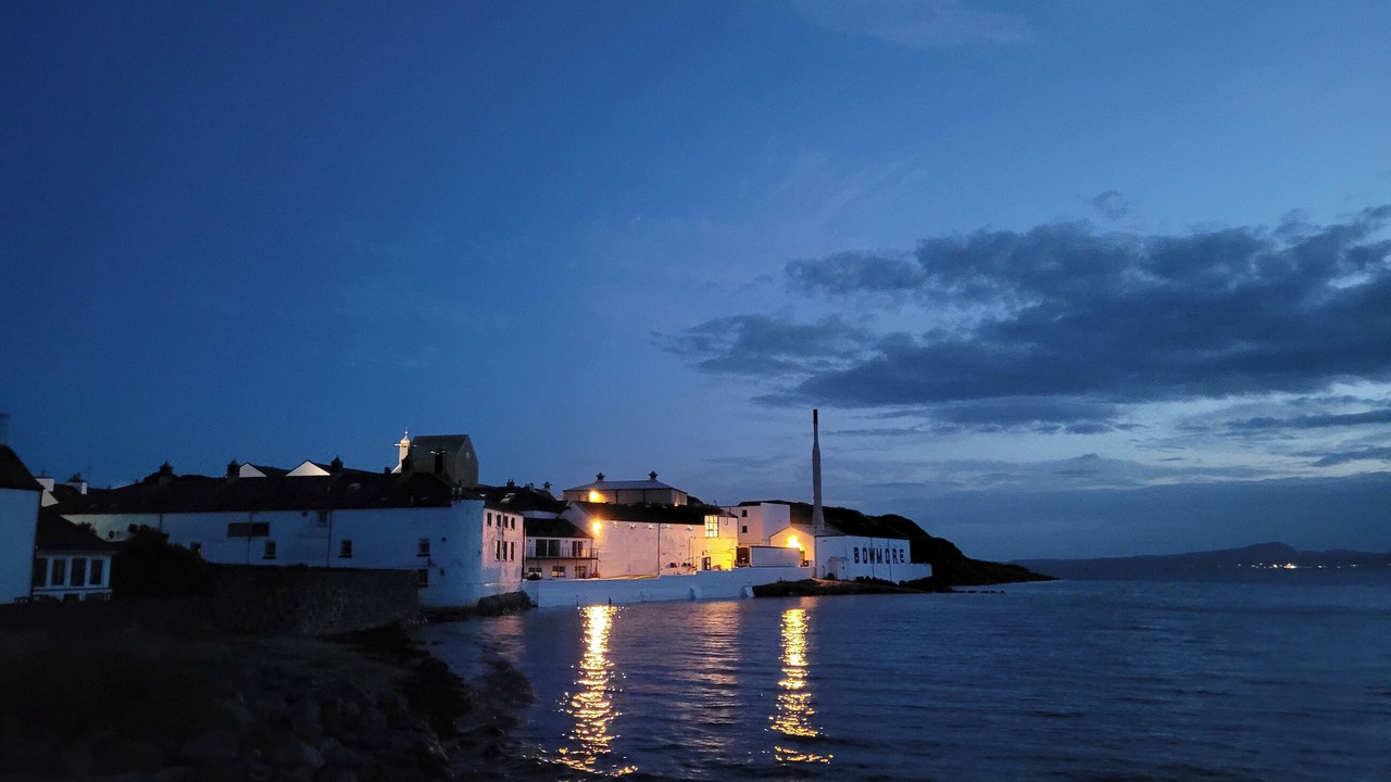 Photo of Others in Bowmore