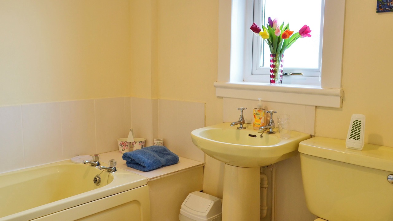 Photo of Bathroom in Bowmore