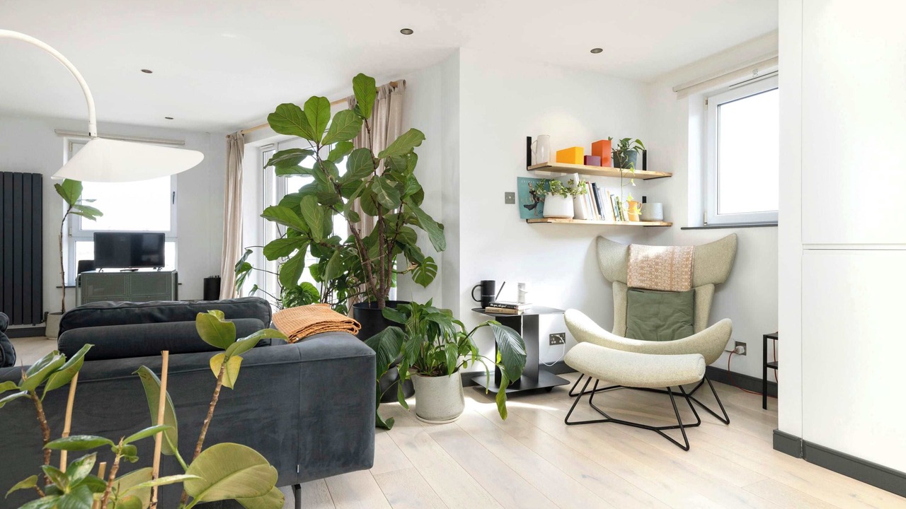 Photo of Livingroom in Newhaven