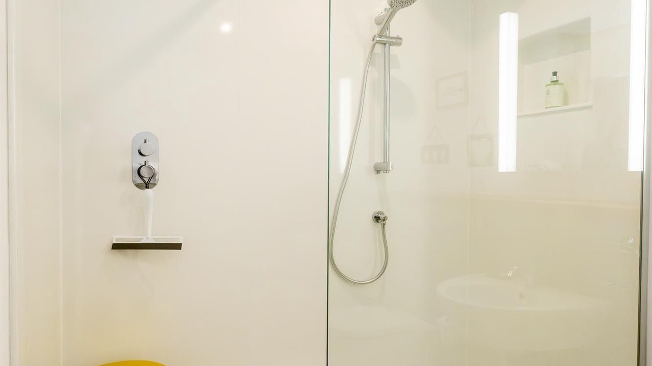 Photo of Bathroom in Thorpeness