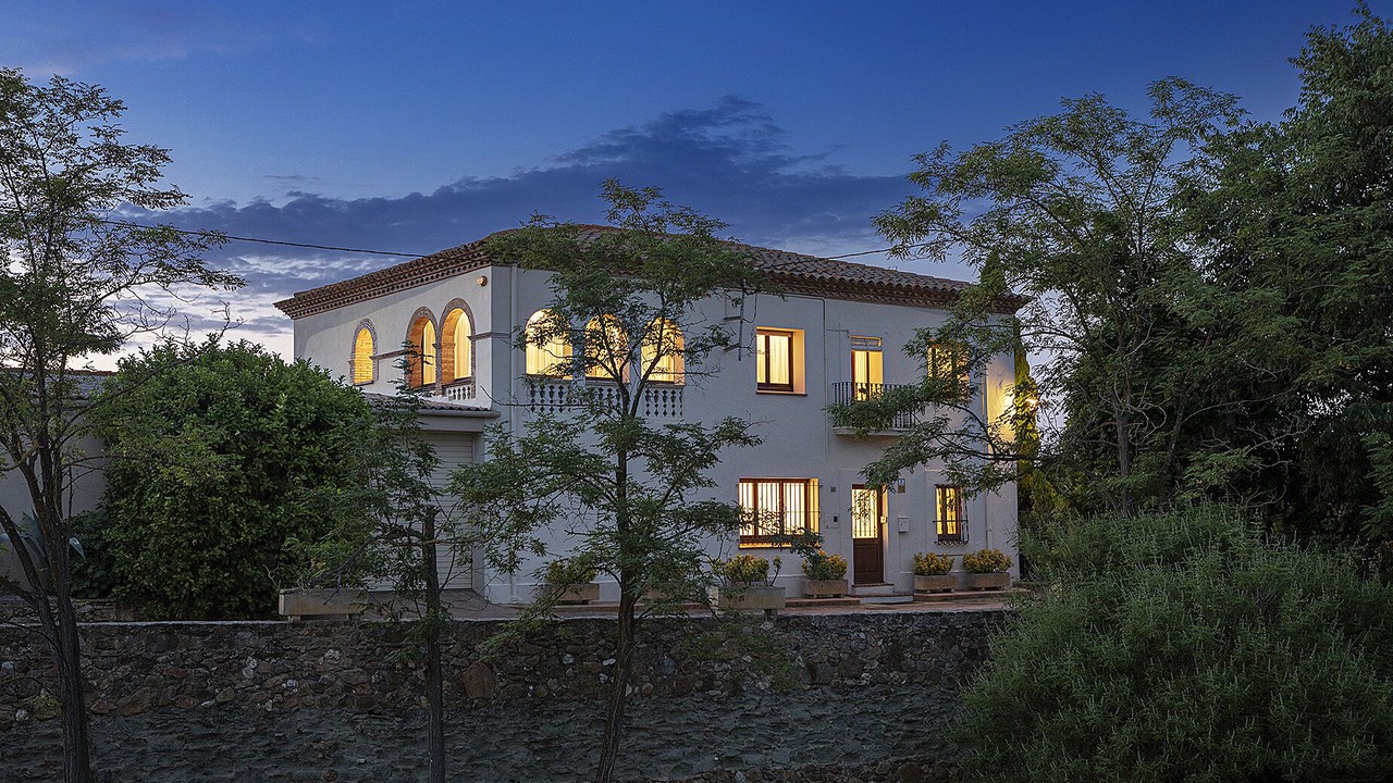 Photo of Outdoor in Monells
