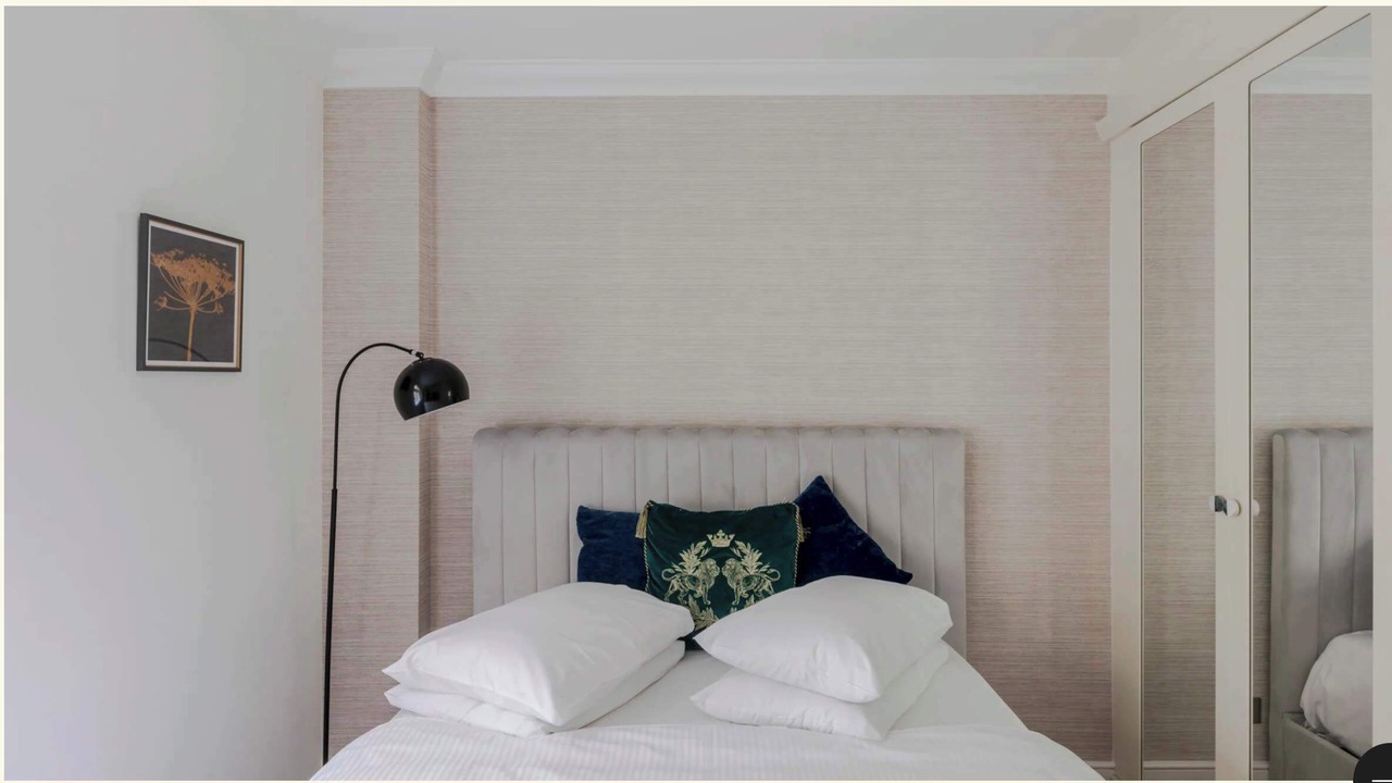 Photo of Bedroom in Mayfair