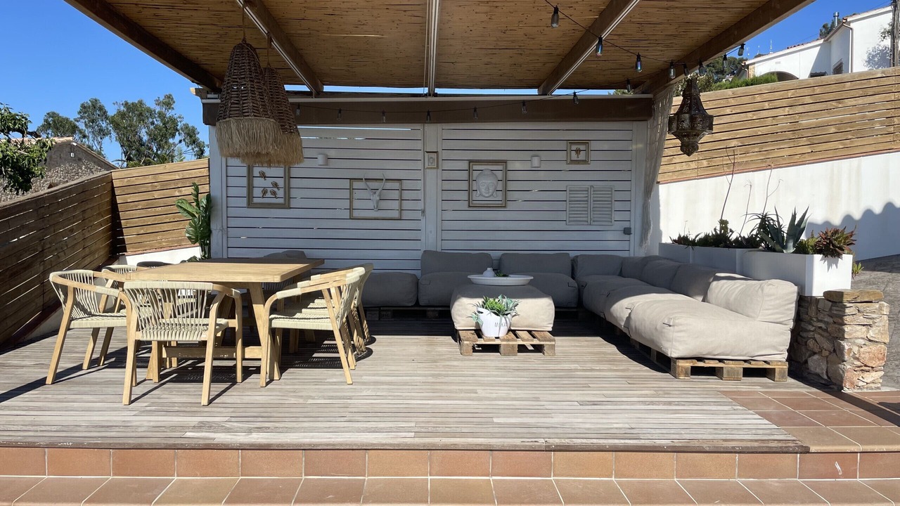 Photo of Outdoor in Pals