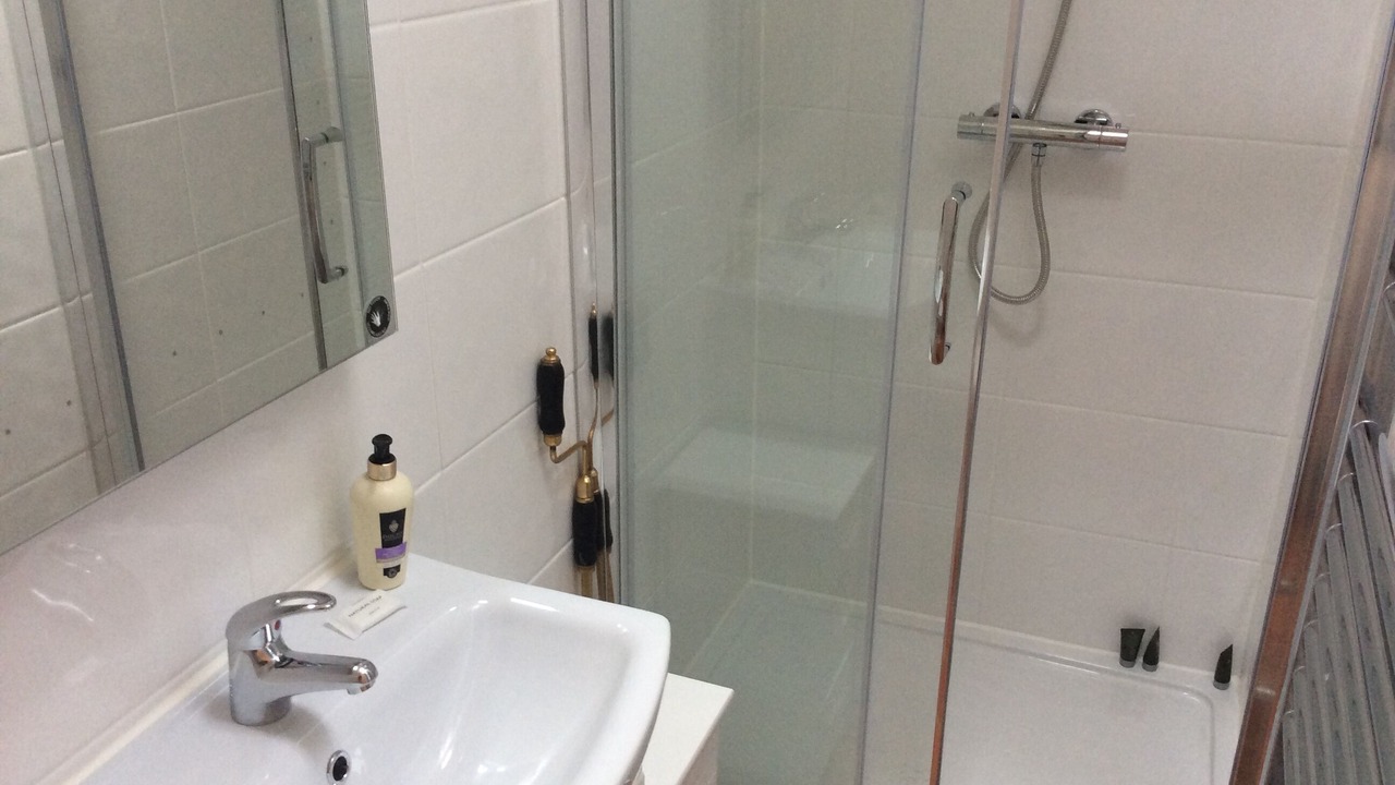 Photo of Bathroom in West Stow