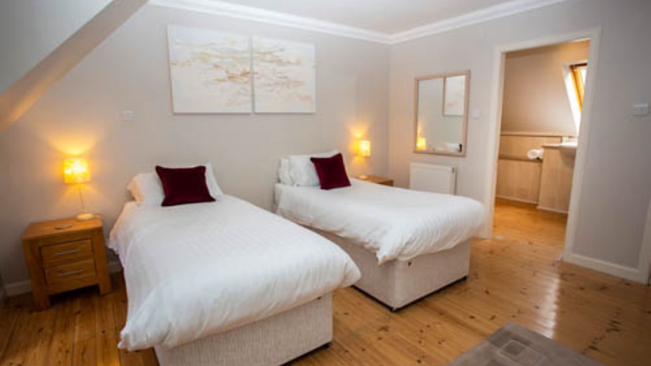Photo of Bedroom in Arden
