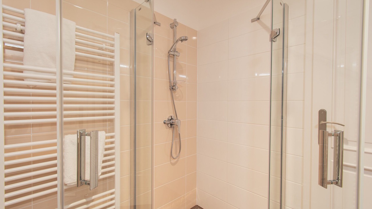Photo of Bathroom in Bowmore