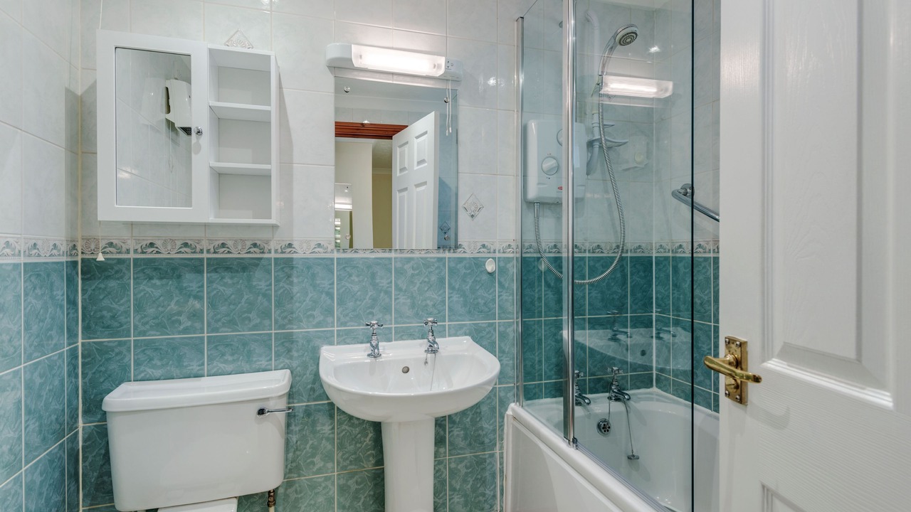 Photo of Bathroom in Saltash