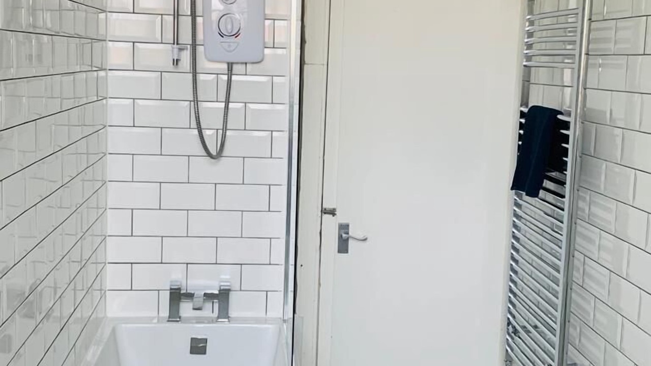 Photo of Bathroom in Paisley