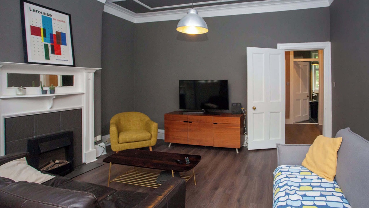 Photo of Livingroom in Dowanhill