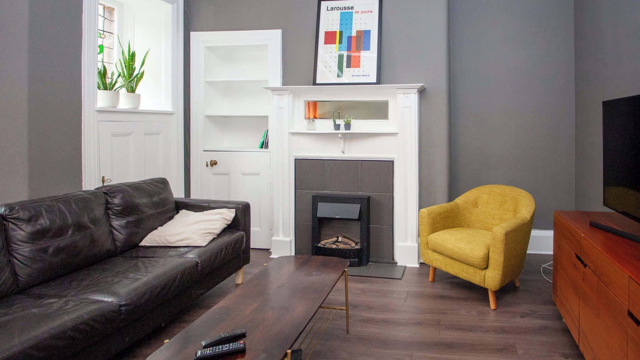 Photo of Livingroom in Dowanhill