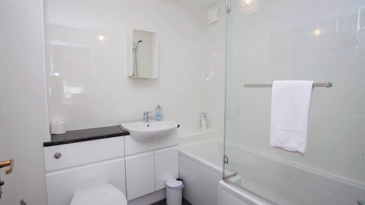 Photo of Bathroom in East End