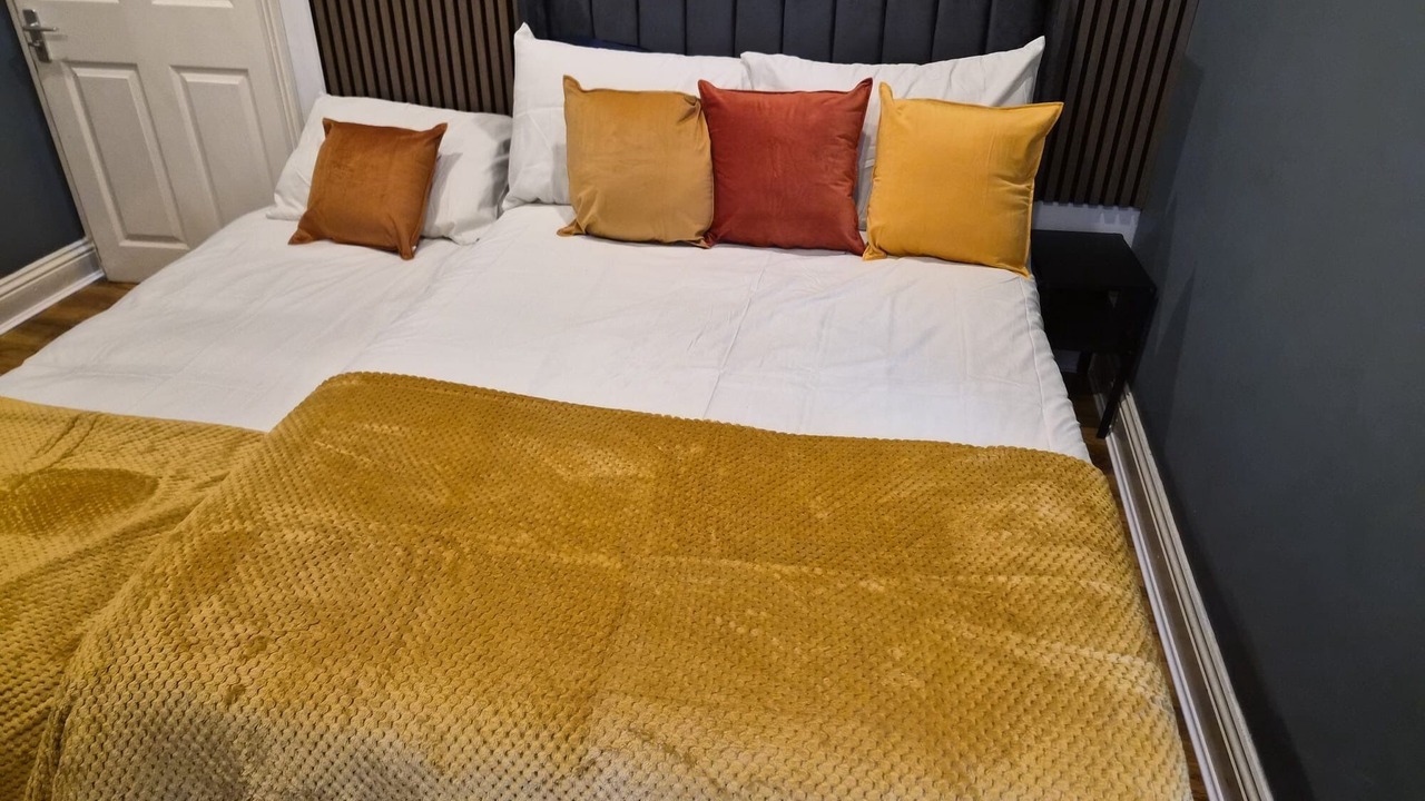 Photo of Bedroom in Grove Green