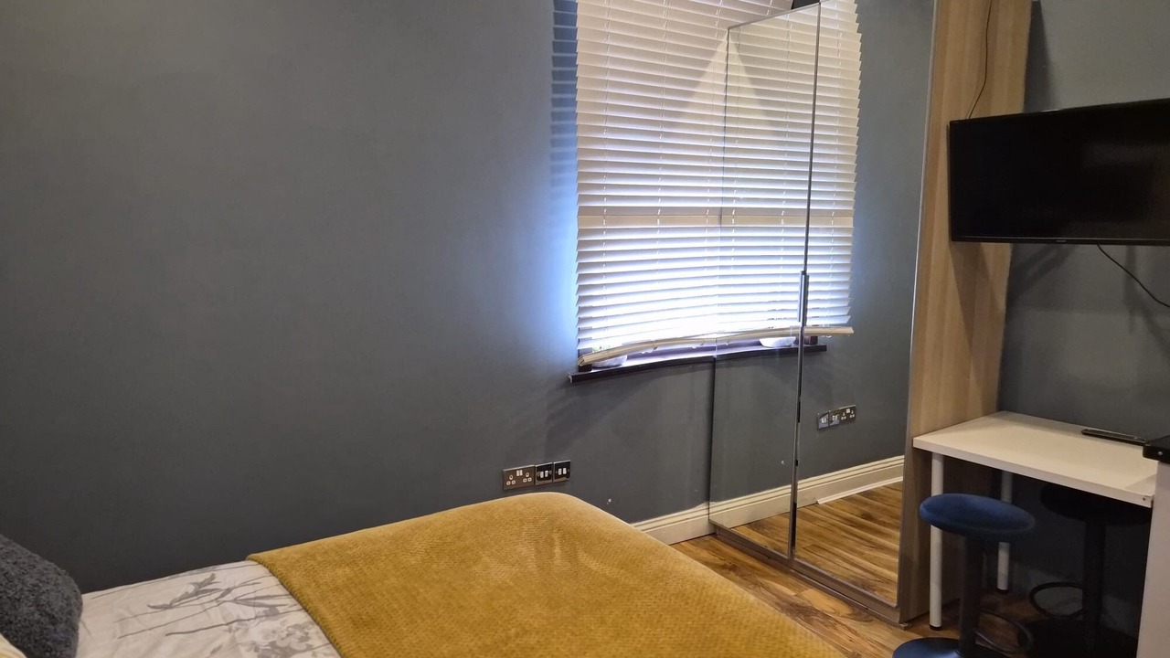 Photo of Bedroom in Grove Green