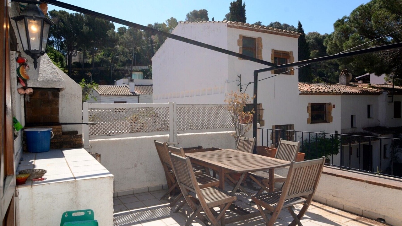 Photo of Outdoor in Pals