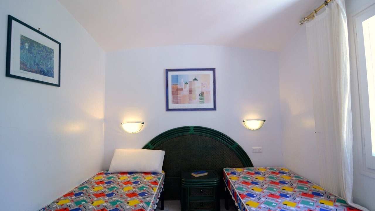 Photo of Bedroom in Pals