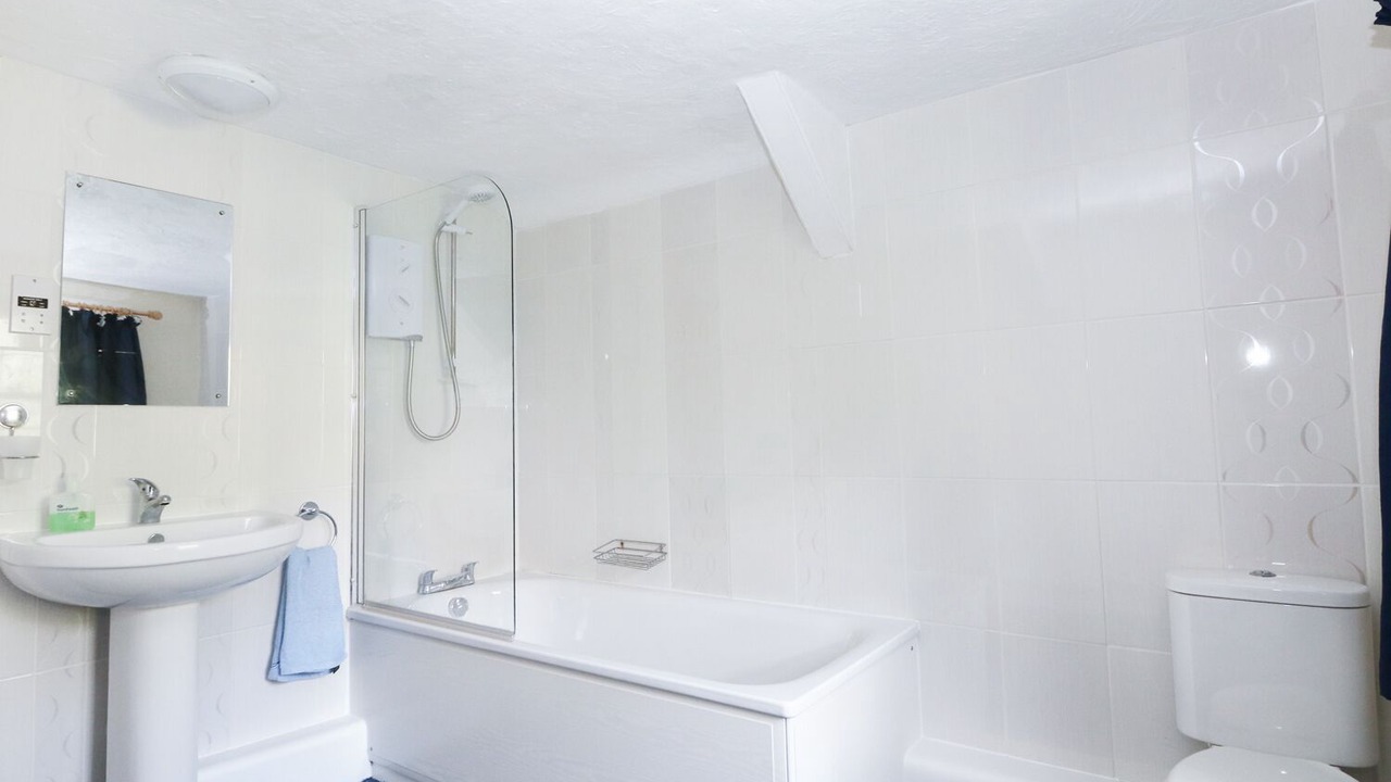 Photo of Bathroom in Saint Gennys