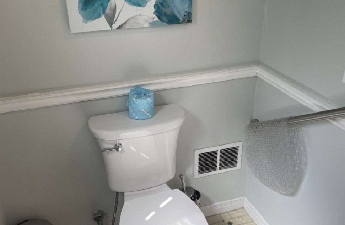 Photo of Bathroom in Niagara Falls