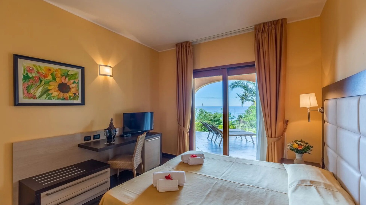 Photo of Bedroom in Parghelia
