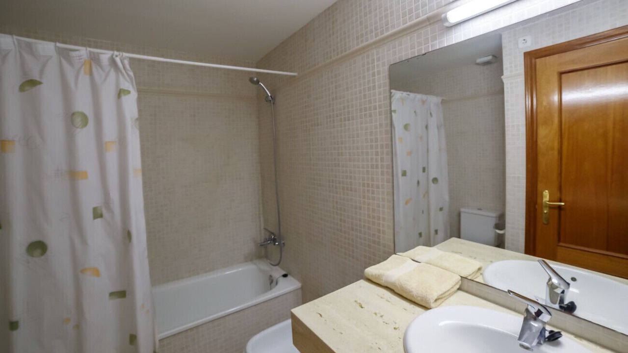 Photo of Bathroom in Pals