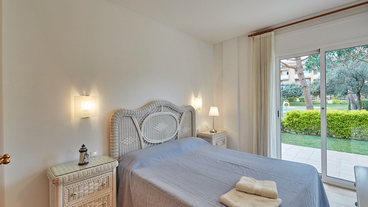Photo of Bedroom in Pals