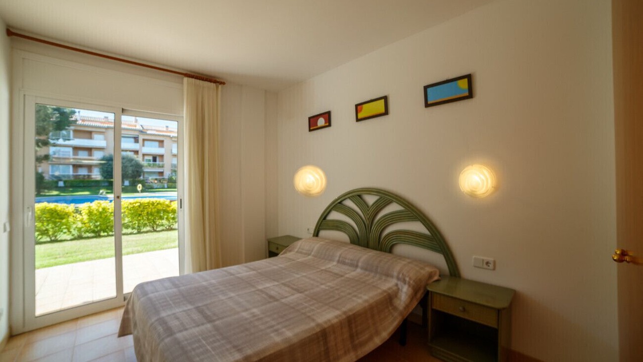 Photo of Bedroom in Pals