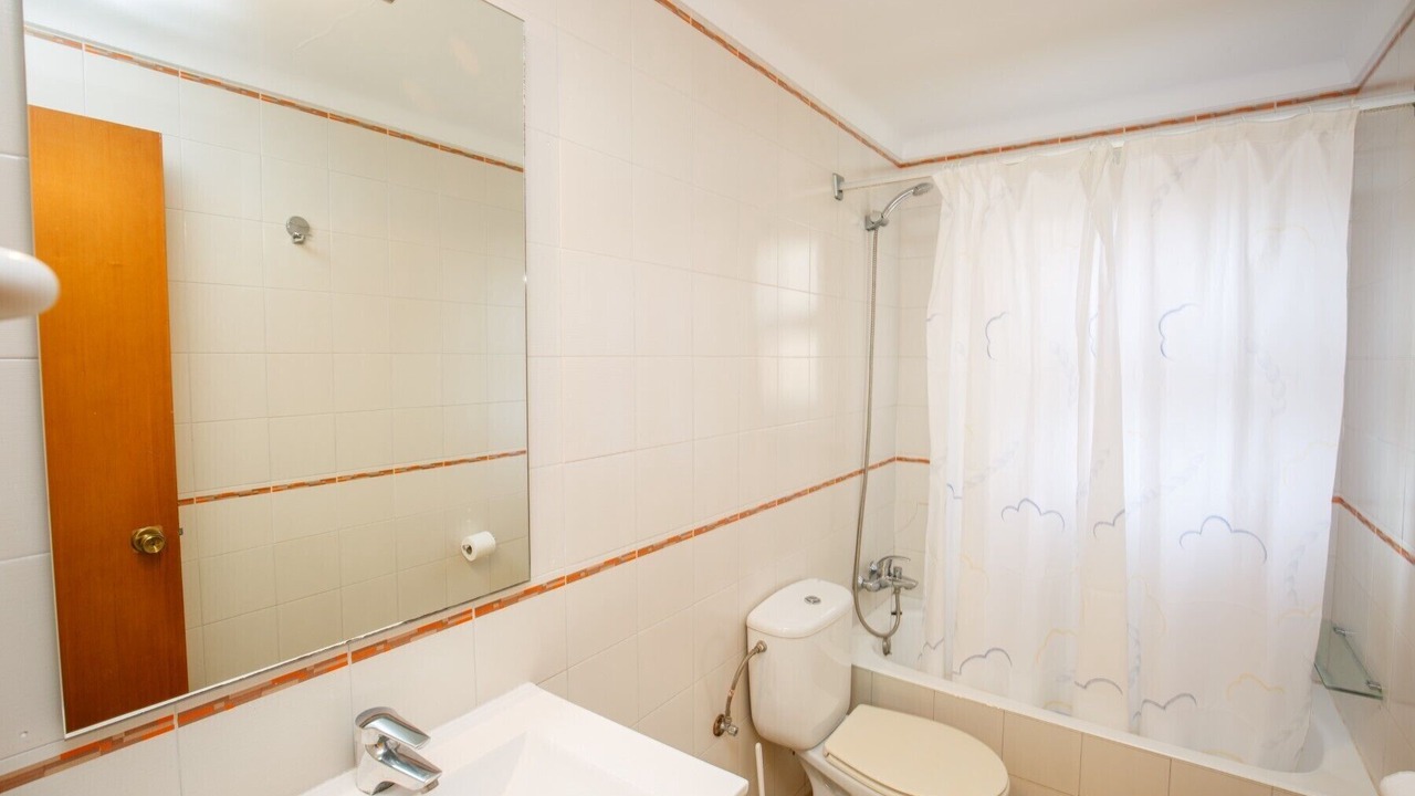 Photo of Bathroom in Pals