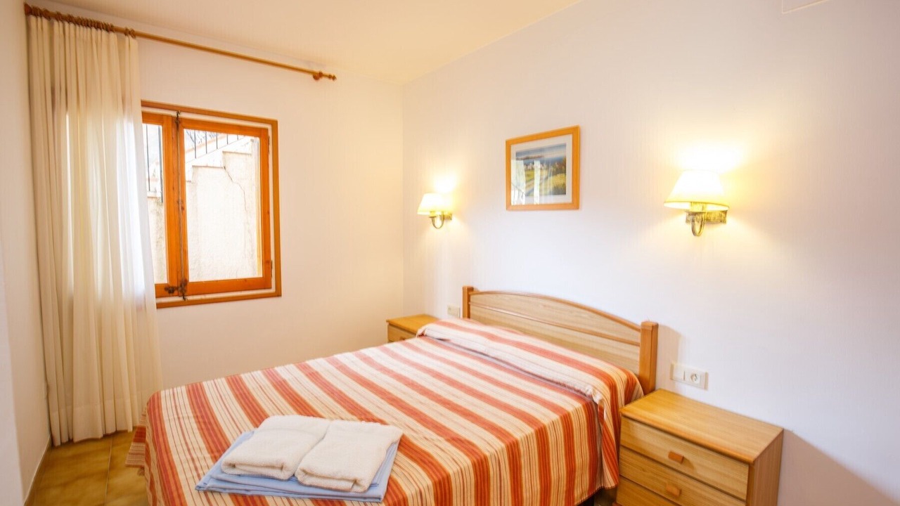 Photo of Bedroom in Pals