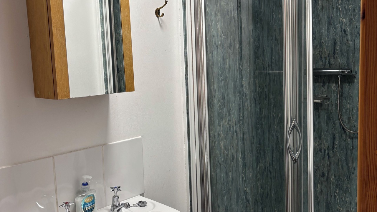 Photo of Bathroom in Loggie