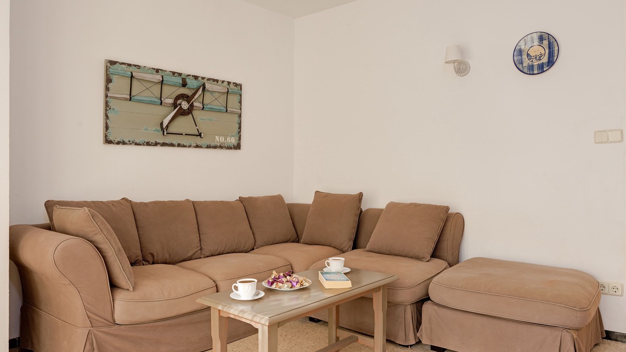 Photo of Livingroom in Tamariu
