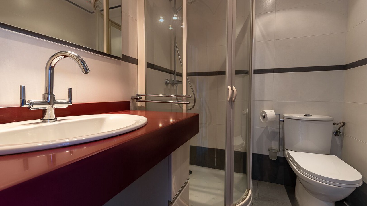 Photo of Bathroom in Llanca