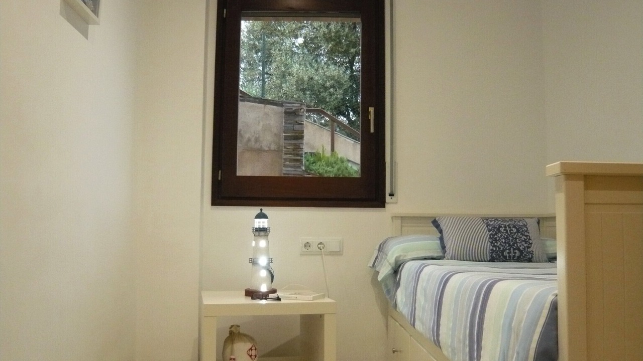 Photo of Bedroom in Llanca